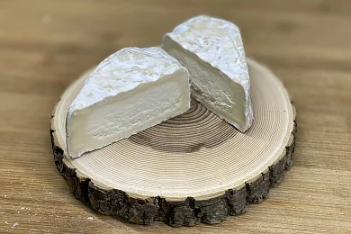 Сыр мягкий "ЛАВЧИЗ"