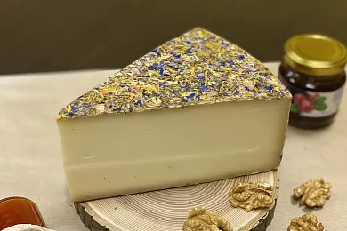 Сыр Летний луг 40%