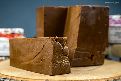 Сыр Норвежский 35% "Brunost"